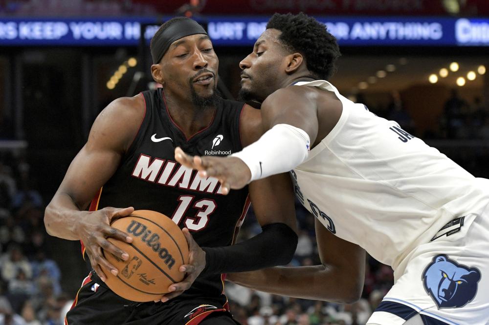 策和球员状 策和球员状